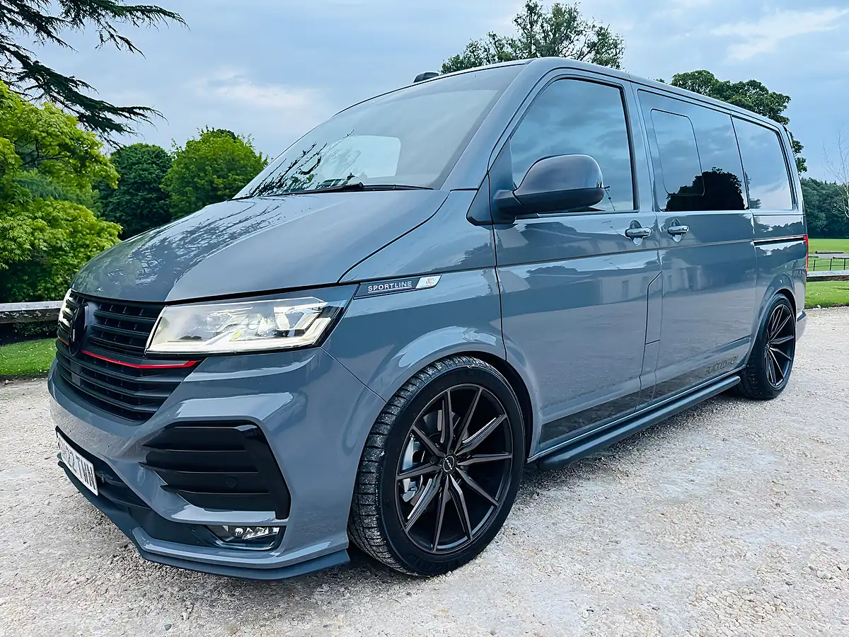 Used 2022 Volkswagen Transporter Sportline Black Edition Kombi Grey - Interior and Exterior details 2
