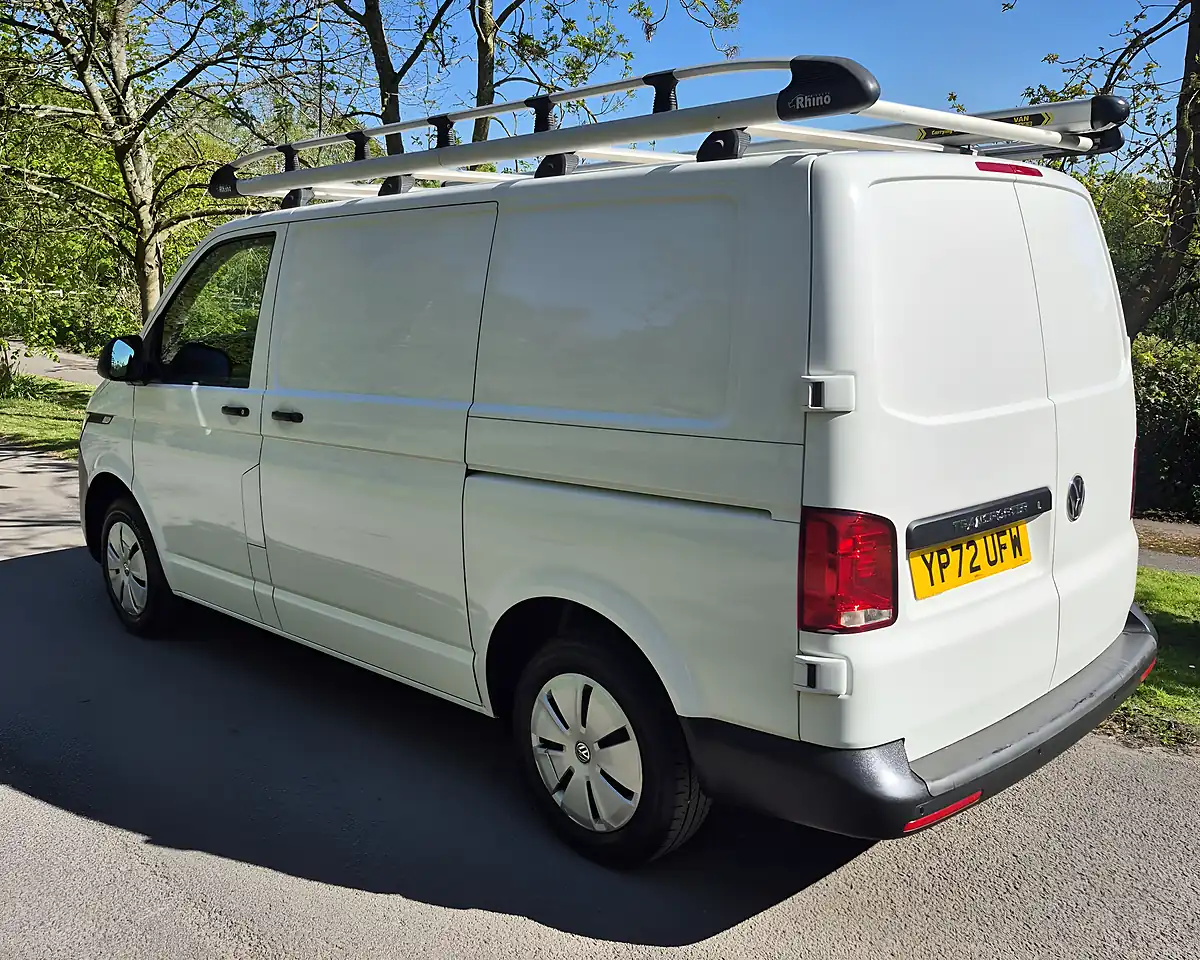 Used 2022 Volkswagen Transporter Startline Business White - Interior and Exterior details 8