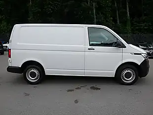 Used 2022 Volkswagen Transporter Startline Candy White - Interior and Exterior details 8