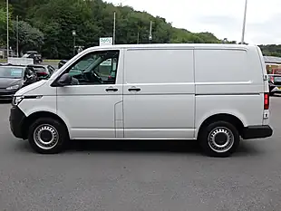 Used 2022 Volkswagen Transporter Startline Candy White - Interior and Exterior details 9