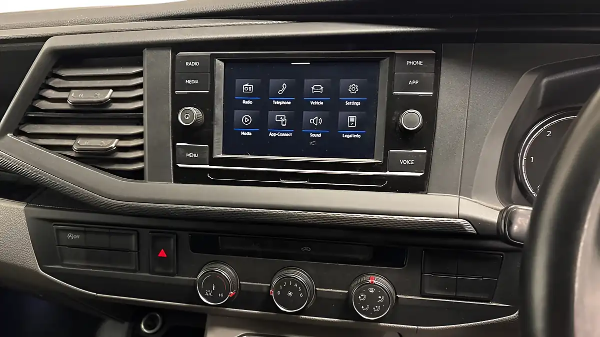 Used 2022 Volkswagen Transporter Startline Grey - Interior and Exterior details 7