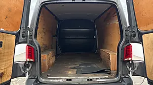 Used 2022 Volkswagen Transporter Startline Grey - Interior and Exterior details 8