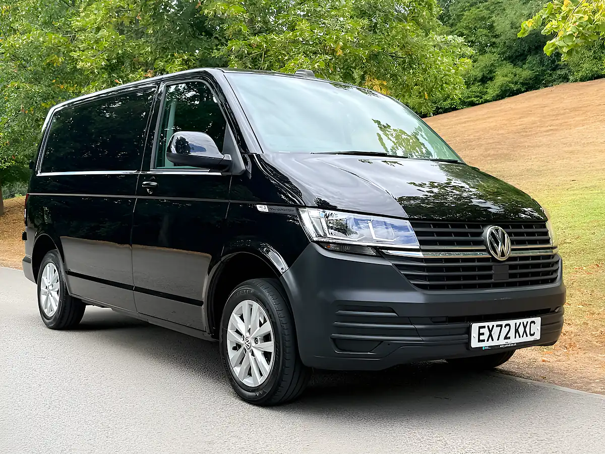 Used 2022 Volkswagen Transporter Startline Metallic Black - Front View
