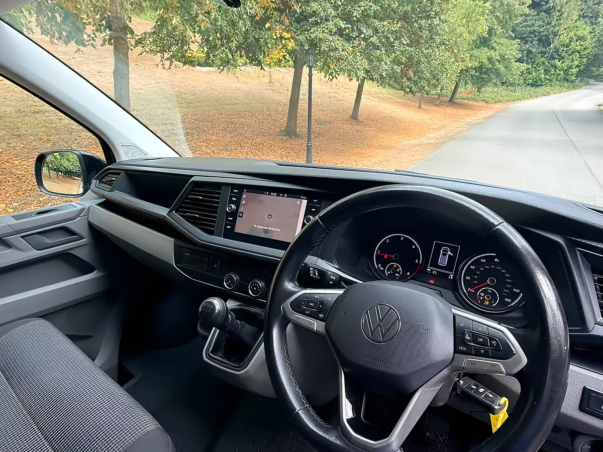 Used 2022 Volkswagen Transporter Startline Metallic Black - Interior and Exterior details 15