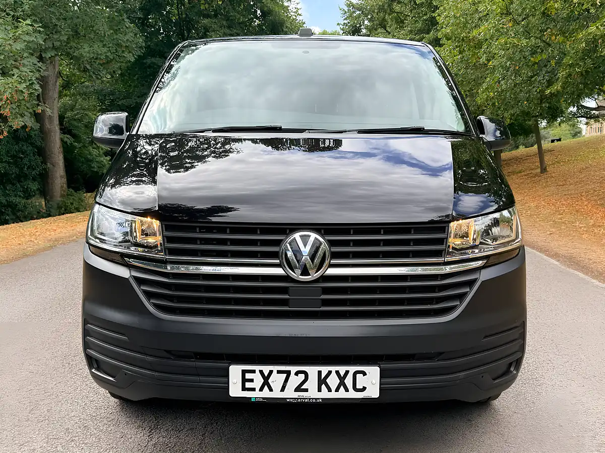 Used 2022 Volkswagen Transporter Startline Metallic Black - Interior and Exterior details 19
