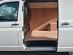 Used 2022 Volkswagen Transporter Startline White - Interior and Exterior details 10