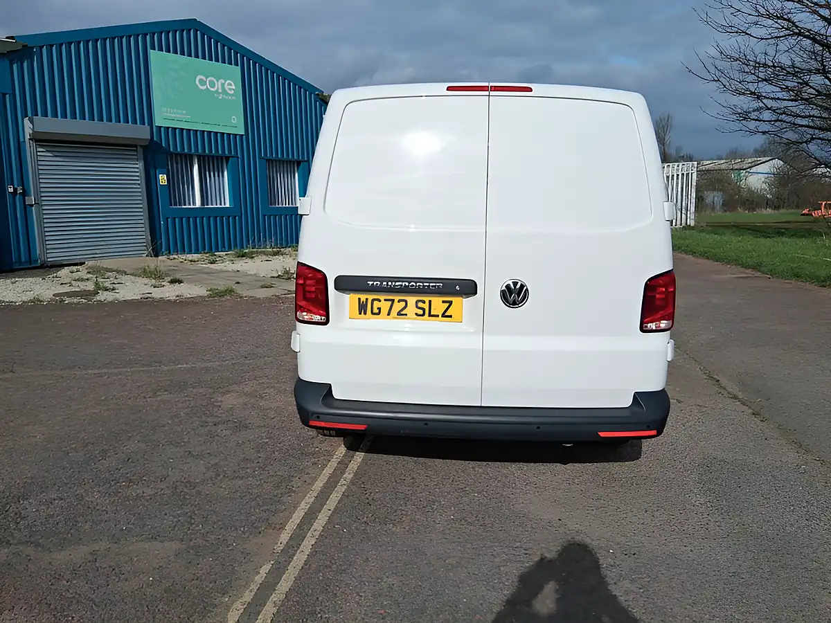 Used 2022 Volkswagen Transporter Startline White - Interior and Exterior details 4