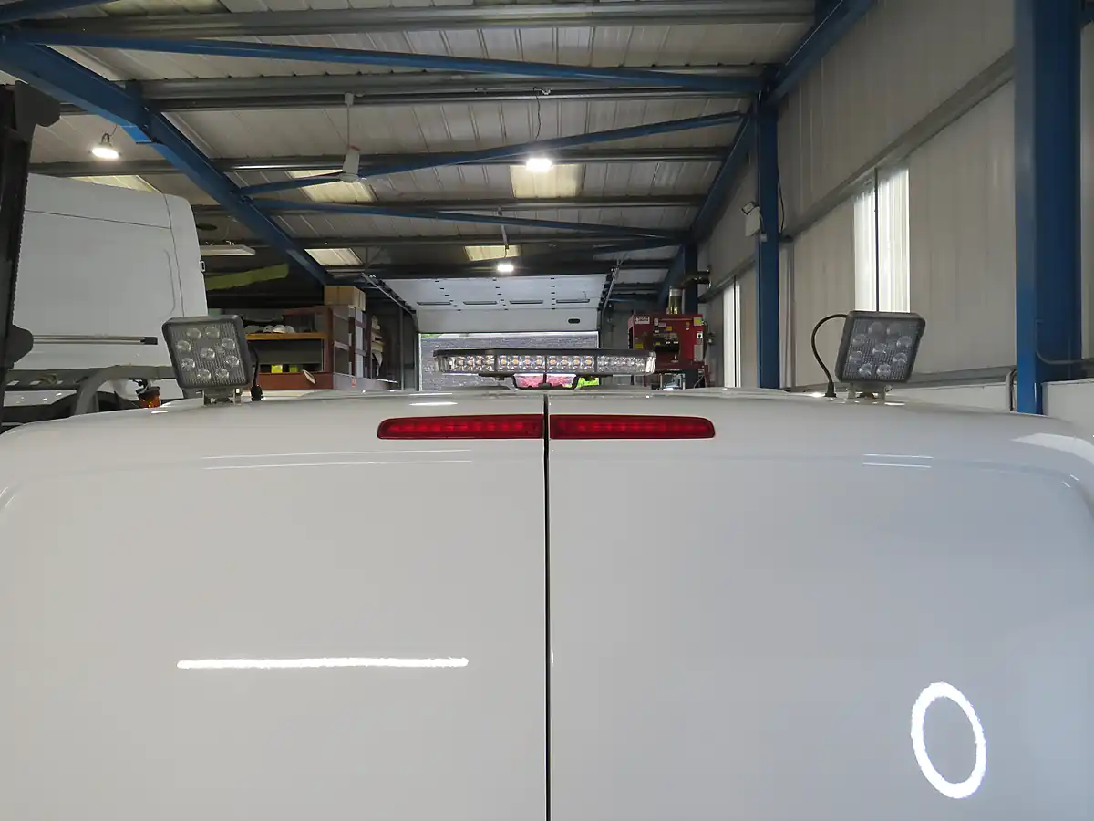 Used 2022 Volkswagen Transporter Startline White - Interior and Exterior details 5
