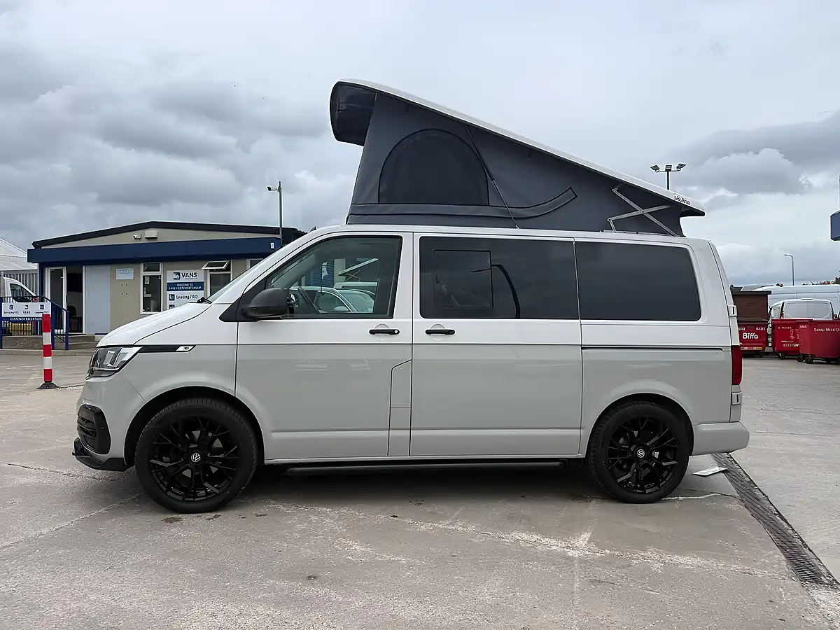 Used 2022 Volkswagen Transporter T28 Camper White - Interior and Exterior details 5