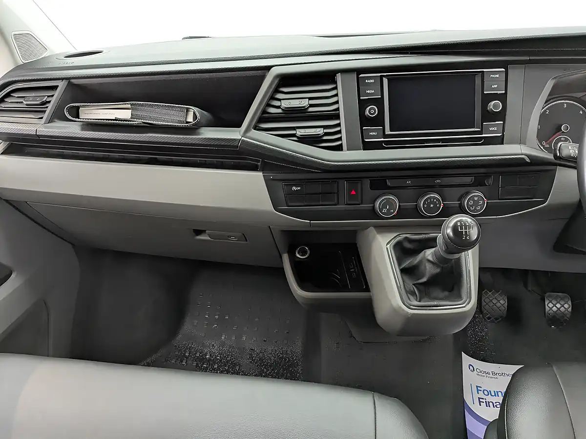Used 2022 Volkswagen Transporter T28 Campervan Conversion White - Interior and Exterior details 16