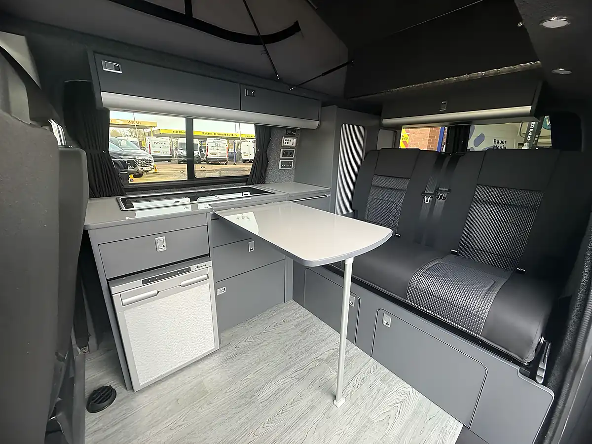 Used 2022 Volkswagen Transporter T28 Highline Grey - Interior and Exterior details 14
