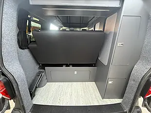 Used 2022 Volkswagen Transporter T28 Highline Grey - Interior and Exterior details 15