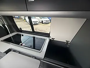 Used 2022 Volkswagen Transporter T28 Highline Grey - Interior and Exterior details 16
