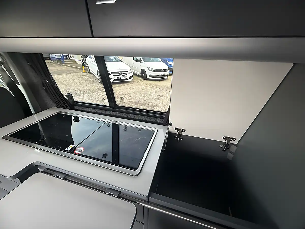Used 2022 Volkswagen Transporter T28 Highline Grey - Interior and Exterior details 16
