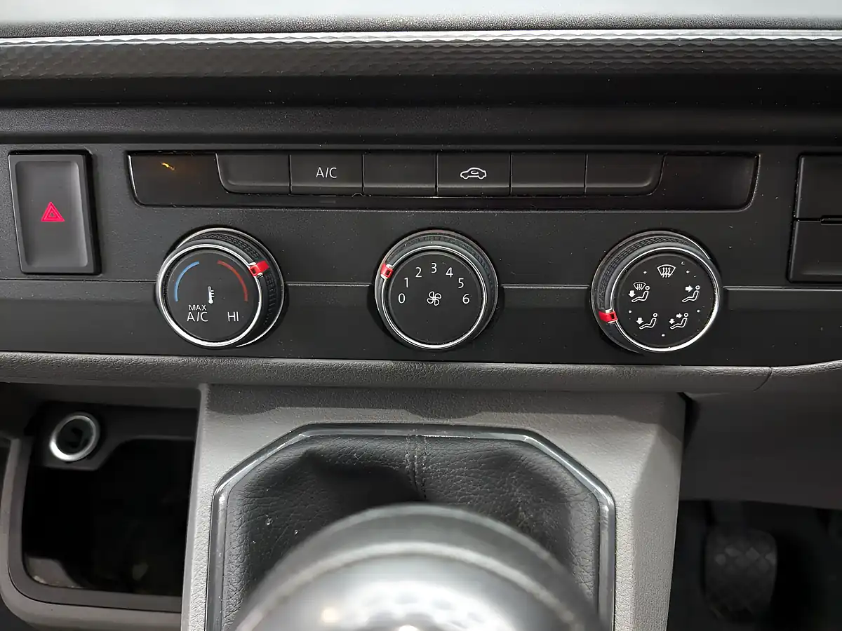 Used 2022 Volkswagen Transporter T28 Startline Campervan Conversion Silver - Interior and Exterior details 20