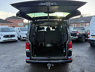 Used 2022 Volkswagen Transporter T30 Highline Blue - Interior and Exterior details 9