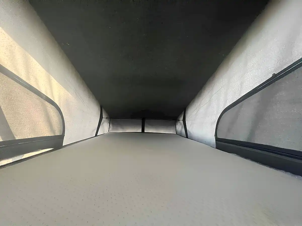 Used 2022 Volkswagen Transporter T30 Highline Grey - Interior and Exterior details 19