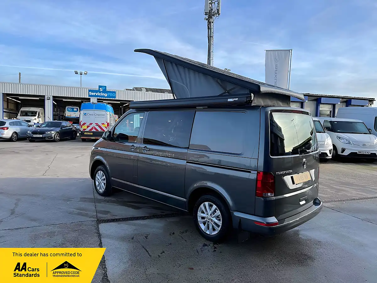 Used 2022 Volkswagen Transporter T30 Highline Grey - Interior and Exterior details 4