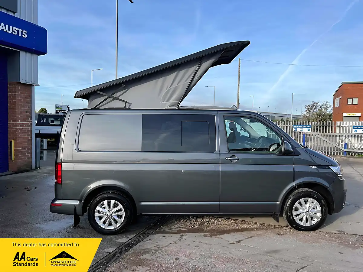 Used 2022 Volkswagen Transporter T30 Highline Grey - Interior and Exterior details 7