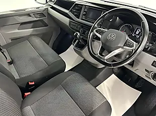 Used 2022 Volkswagen Transporter T30 Highline White - Interior and Exterior details 4