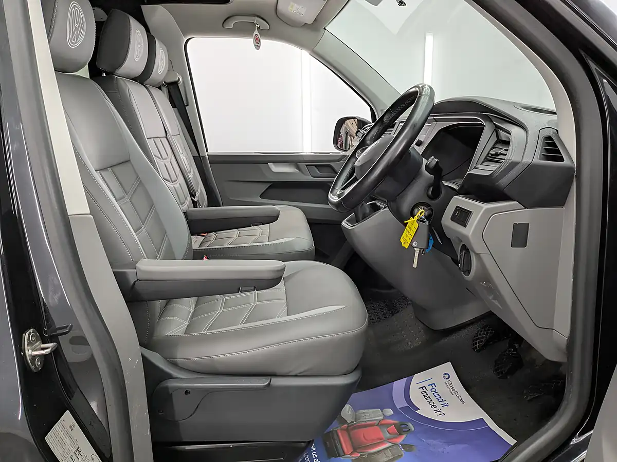 Used 2022 Volkswagen Transporter T30 Startline Campervan Conversion Deep Black - Interior and Exterior details 17