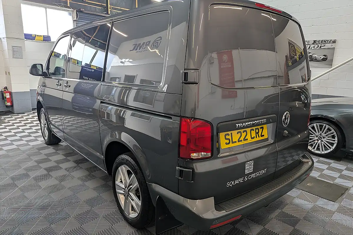 Used 2022 Volkswagen Transporter T32 Highline Kombi Double Cab Grey - Interior and Exterior details 8