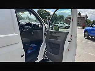 Used 2022 Volkswagen Transporter T32 Startline White - Interior and Exterior details 12
