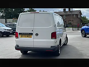 Used 2022 Volkswagen Transporter T32 Startline White - Interior and Exterior details 4