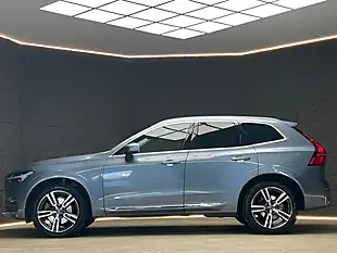 Used 2022 Volvo 100 Series Plus Blue - Interior and Exterior details 5