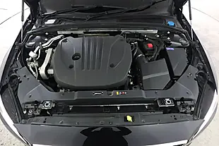 Used 2022 Volvo V60 Momentum Black - Interior and Exterior details 14