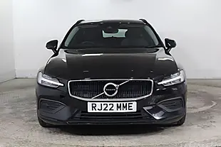 Used 2022 Volvo V60 Momentum Black - Interior and Exterior details 2