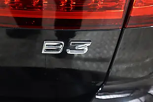 Used 2022 Volvo V60 Momentum Black - Interior and Exterior details 20