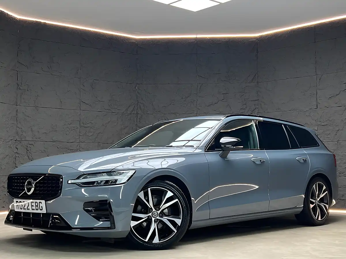 Used 2022 Volvo V60 Plus Thunder Grey - Front View