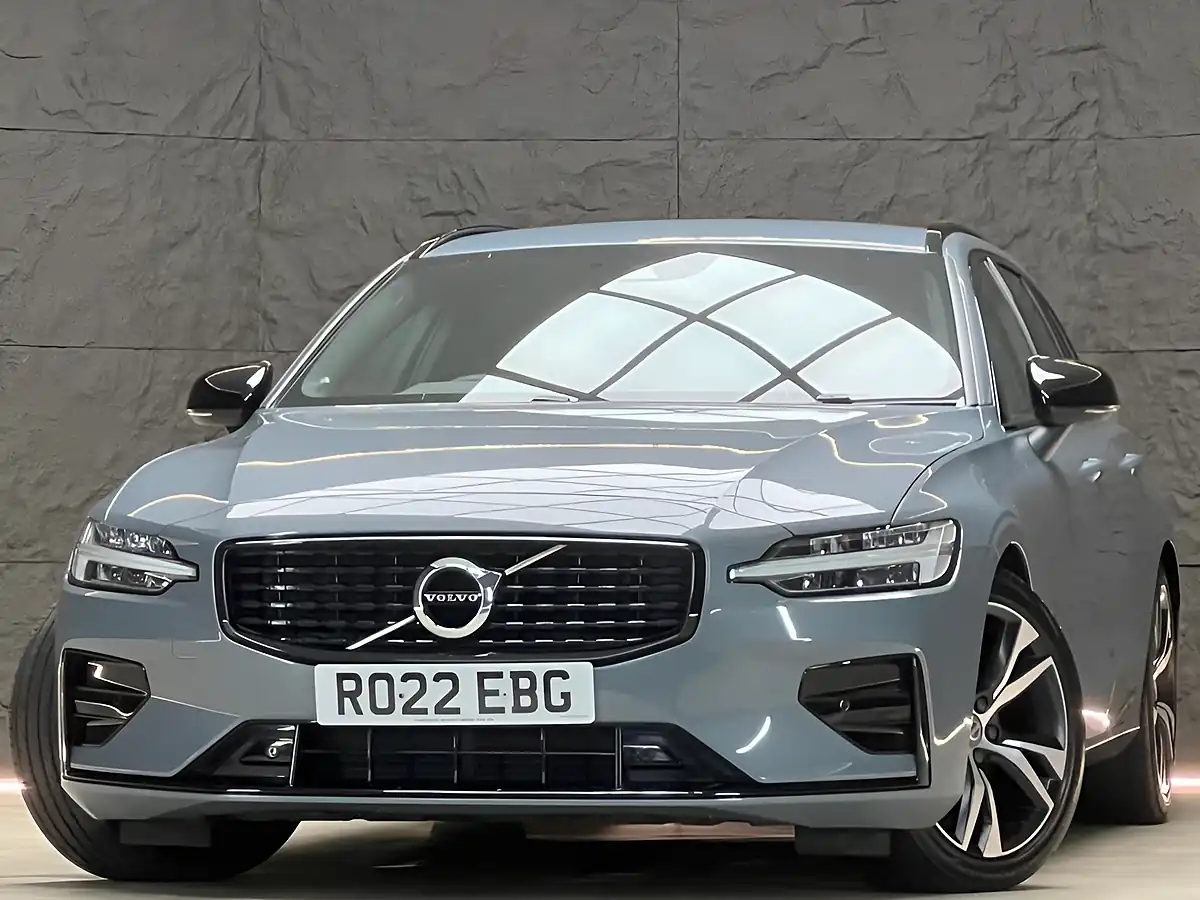 Used 2022 Volvo V60 Plus Thunder Grey - Interior and Exterior details 6