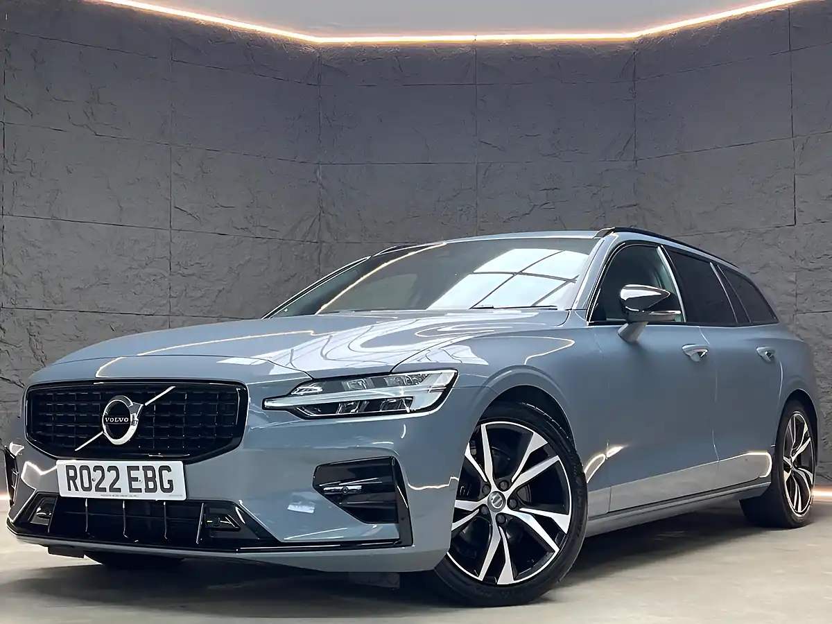 Used 2022 Volvo V60 Plus Thunder Grey - Interior and Exterior details 7