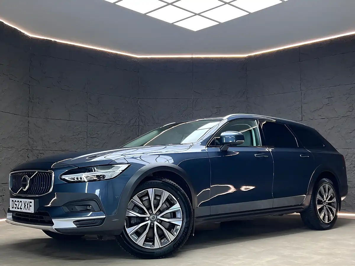 Used 2022 Volvo V90 Cross Country Plus Denim Blue - Interior and Exterior details 2