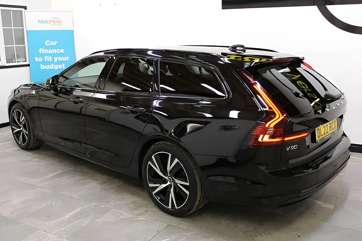 Used 2022 Volvo V90 Plus Black - Interior and Exterior details 12