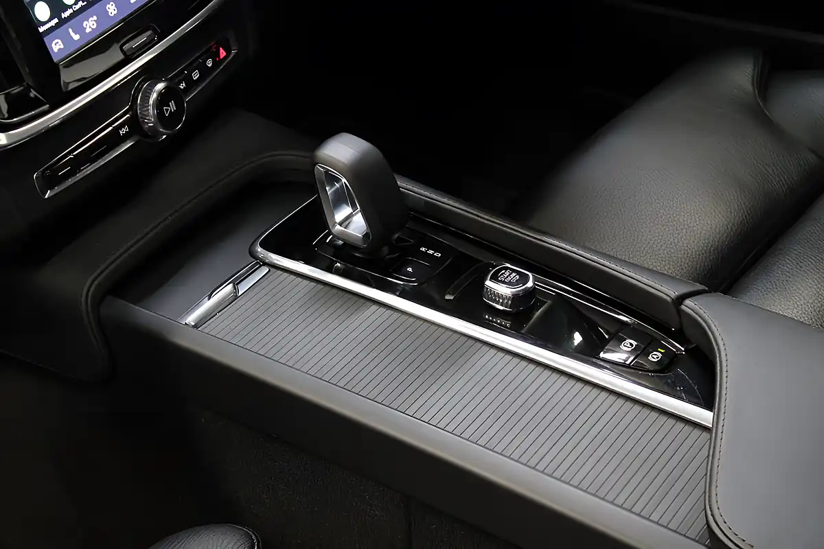 Used 2022 Volvo V90 Plus Black - Interior and Exterior details 15