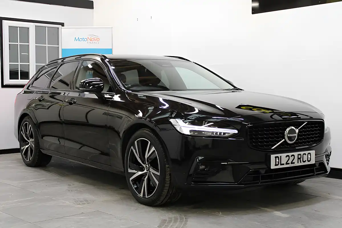 Used 2022 Volvo V90 Plus Black - Interior and Exterior details 6