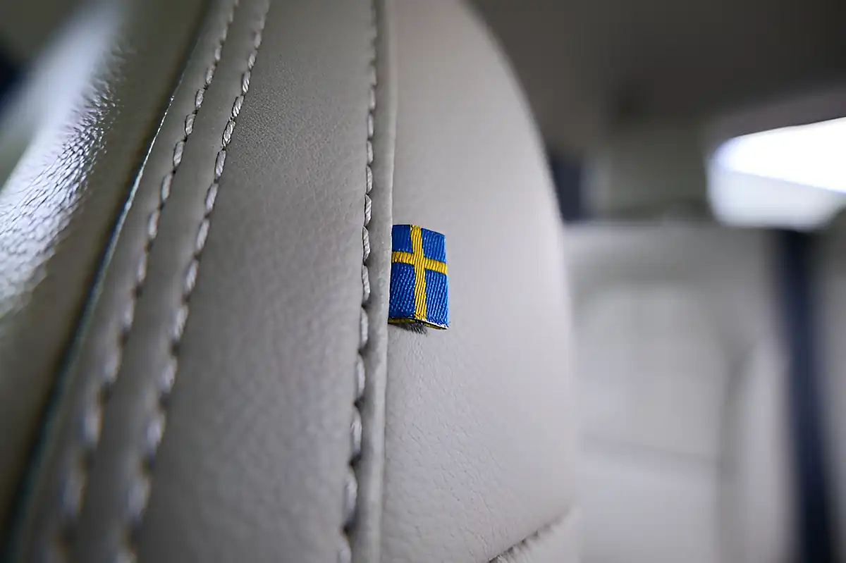 Used 2022 Volvo XC40 Inscription Pro Pebble Grey - Interior and Exterior details 13