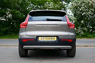 Used 2022 Volvo XC40 Inscription Pro Pebble Grey - Interior and Exterior details 5