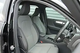 Used 2022 Volvo XC40 Plus Black - Interior and Exterior details 8