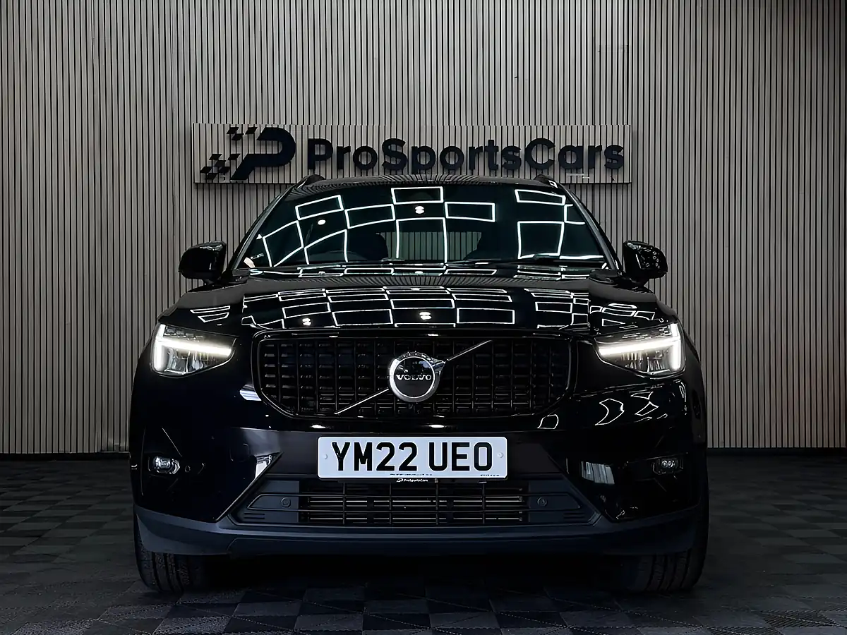 Used 2022 Volvo XC40 Plus Black - Interior and Exterior details 2