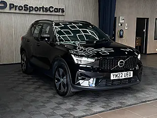 Used 2022 Volvo XC40 Plus Black - Interior and Exterior details 7