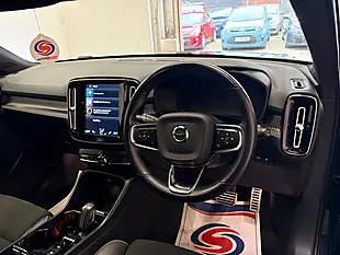Used 2022 Volvo XC40 R-Design Pro Blue - Interior and Exterior details 11