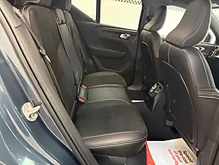 Used 2022 Volvo XC40 R-Design Pro Blue - Interior and Exterior details 14
