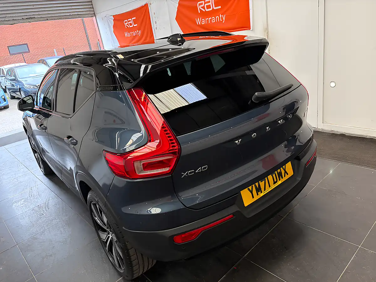 Used 2022 Volvo XC40 R-Design Pro Blue - Interior and Exterior details 19