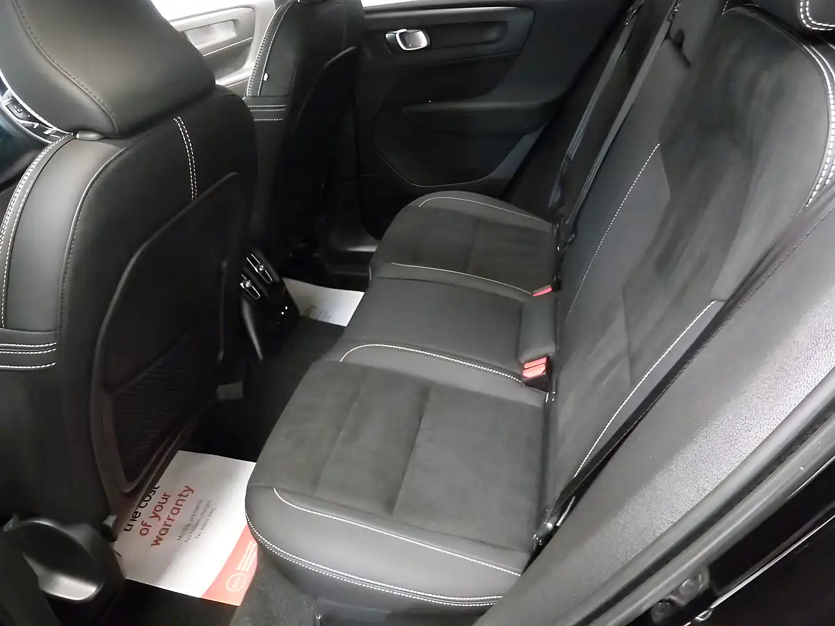 Used 2022 Volvo XC40 Ultimate Black - Interior and Exterior details 16