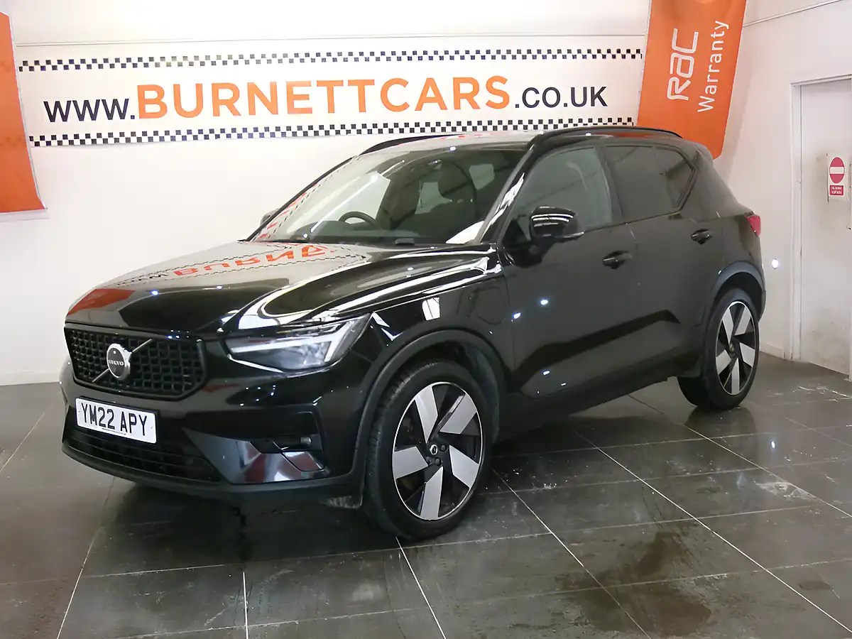 Used 2022 Volvo XC40 Ultimate Black - Interior and Exterior details 2