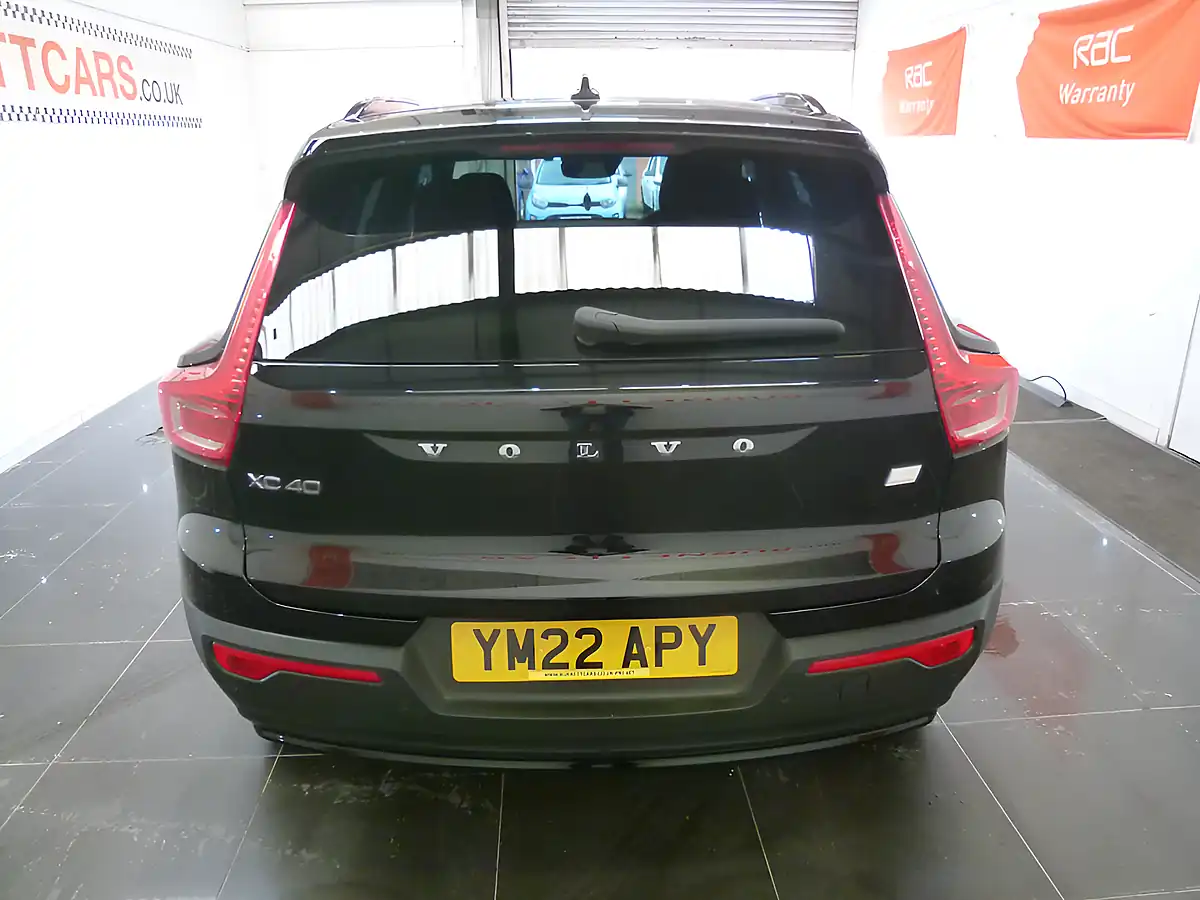 Used 2022 Volvo XC40 Ultimate Black - Interior and Exterior details 7
